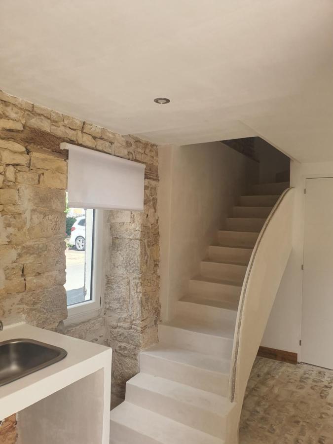 Ferienwohnung La P'Tite Ecurie Saint-Jean-de-Liversay Exterior foto