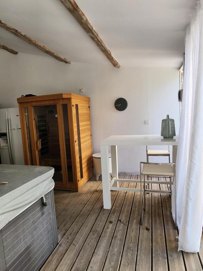 Ferienwohnung La P'Tite Ecurie Saint-Jean-de-Liversay Exterior foto