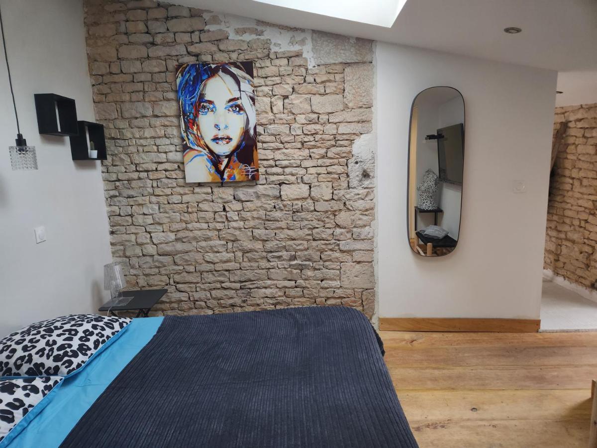 Ferienwohnung La P'Tite Ecurie Saint-Jean-de-Liversay Exterior foto